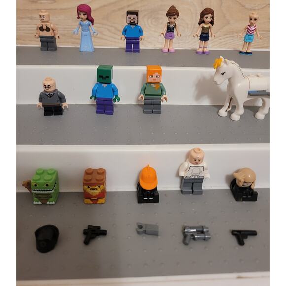 Lot Of 31 Lego Minifigures and Minifigure Accessories Pre-owned As Is Minecraft - Picture 3 of 4